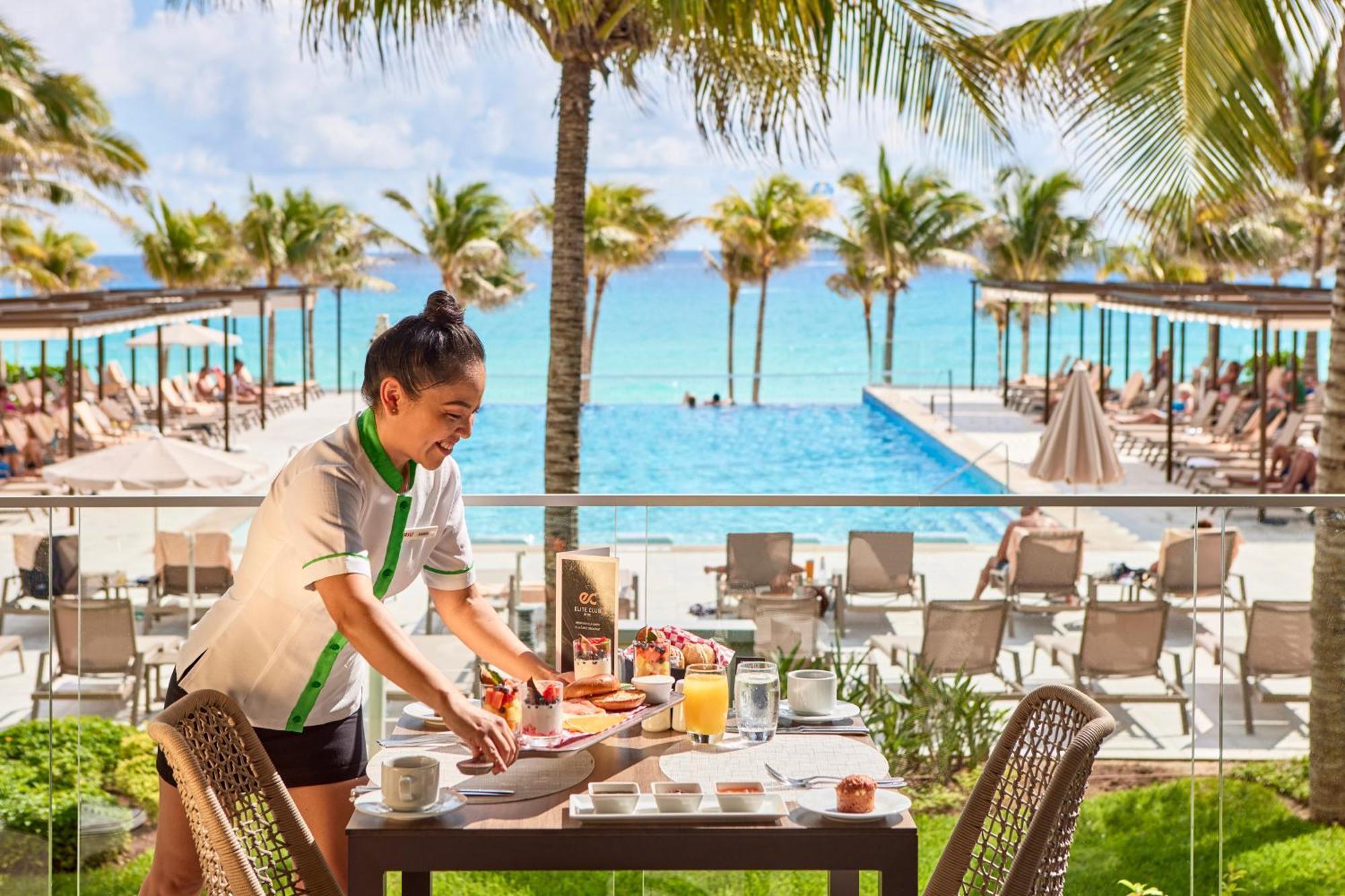 Riu Palace Kukulkan (Adults Only) カンクン エクステリア 写真