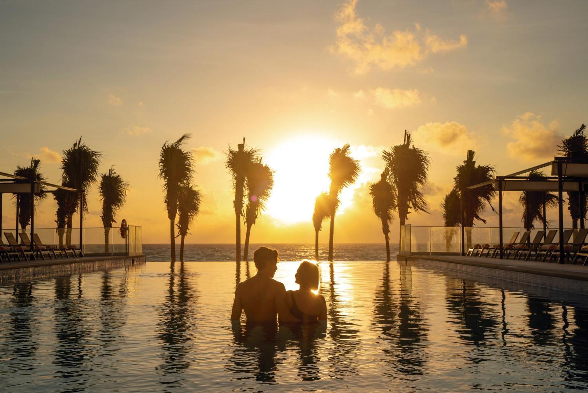 Riu Palace Kukulkan (Adults Only) カンクン エクステリア 写真