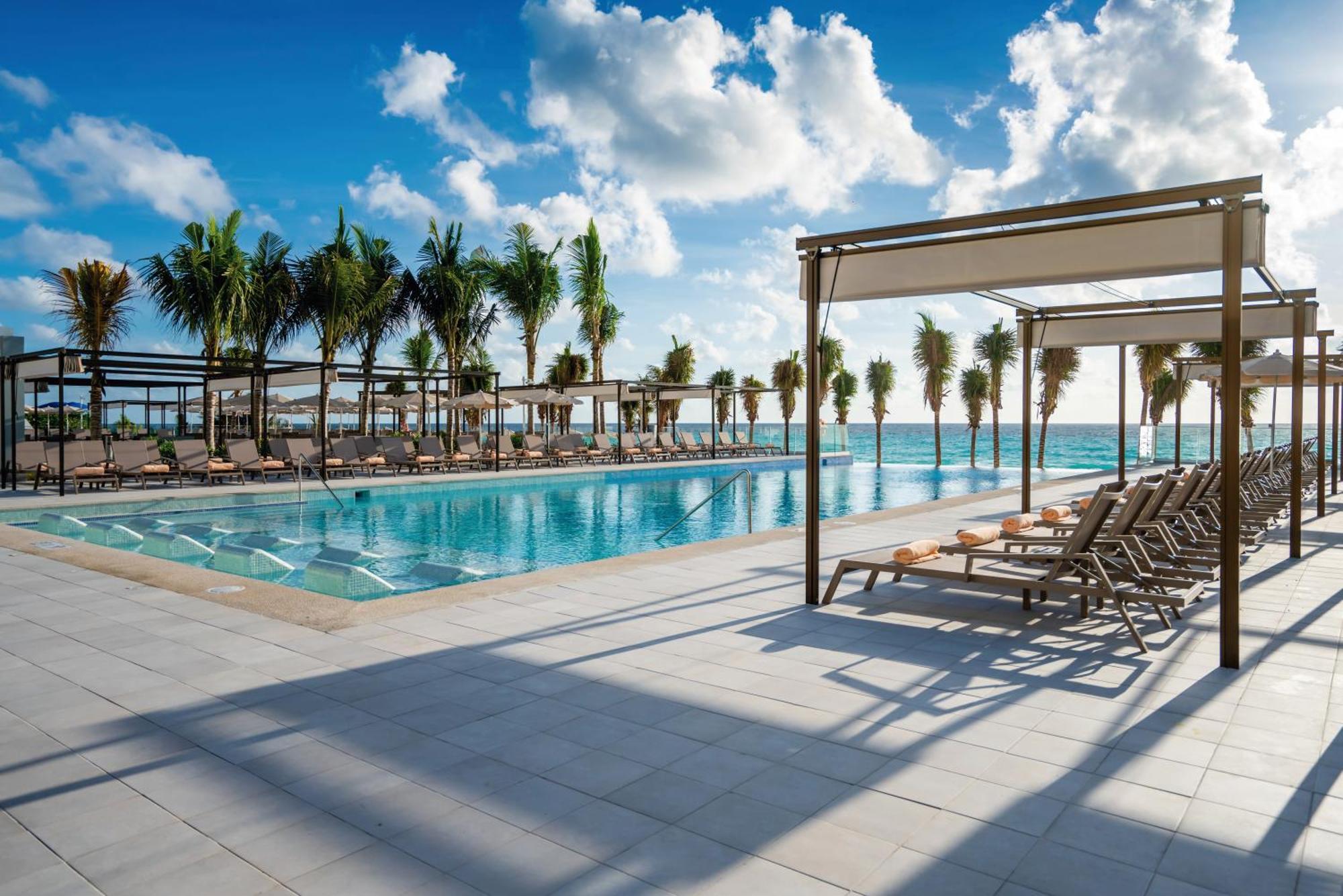 Riu Palace Kukulkan (Adults Only) カンクン エクステリア 写真